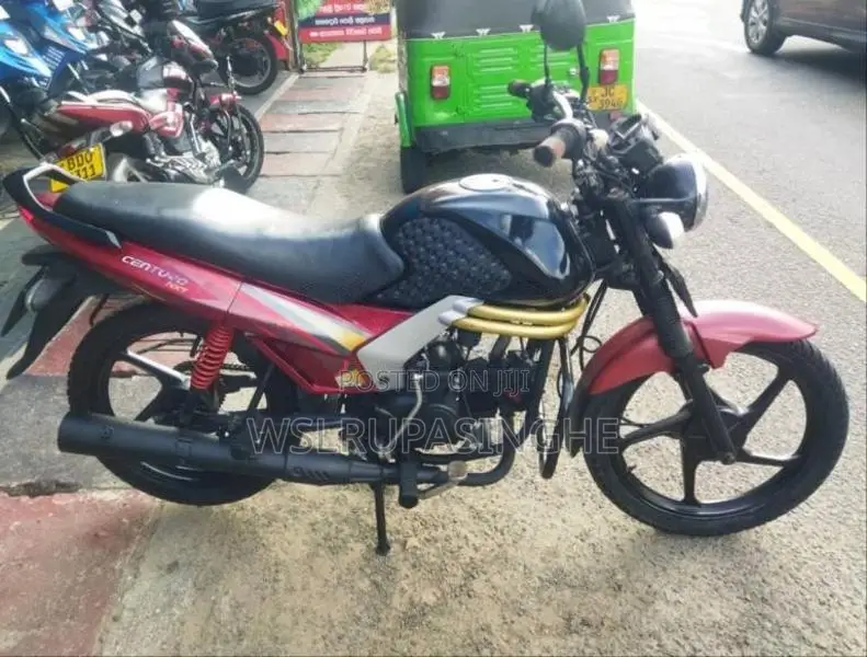 Mahindra Centuro 2015 Motorbike (Used)
