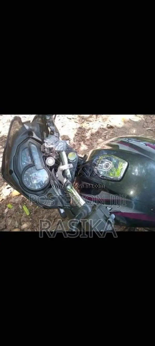 Bajaj Discover 125 2015 Motorbike (Used)