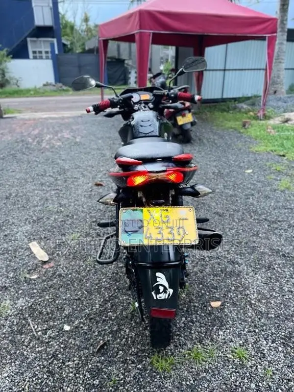 Bajaj Pulsar 2012 Motorbike (Used)