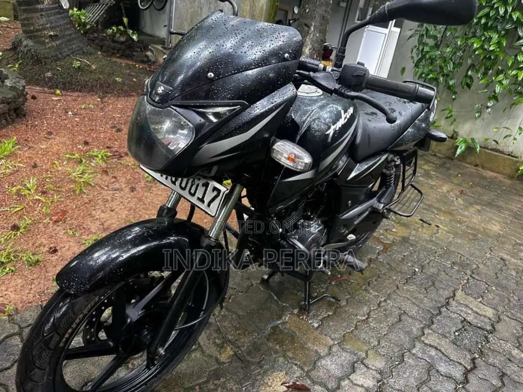 Bajaj Pulsar 2018 Motorbike (Used)