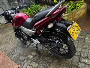 Bajaj Discover 2013 Motorbike (Used)