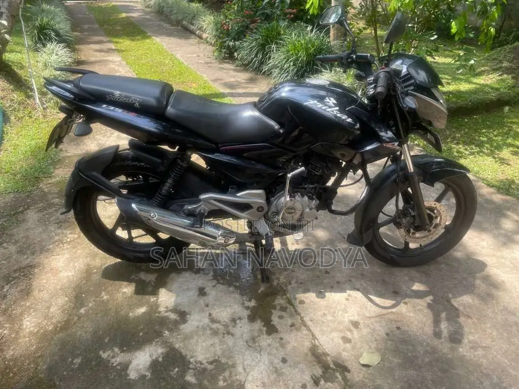 Bajaj Pulsar 2015 Motorbike (Used)