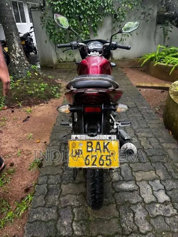 Bajaj Discover 2013 Motorbike (Used)