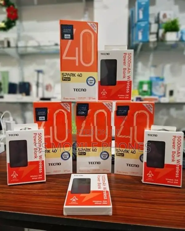Tecno Spark 40 Pro+ 8/256GB (Brand New)