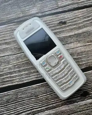 Nokia 3100 Hungary (2003) (Brand New)