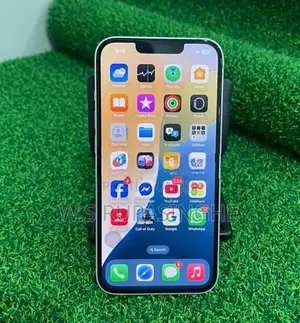 Apple iPhone 13 128GB Starlight (Used)