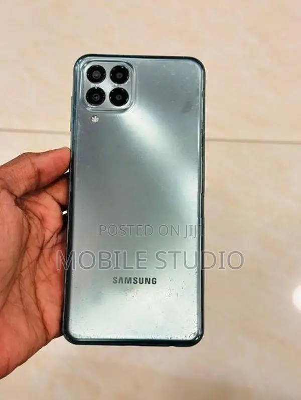 Samsung Galaxy M33 (Used)