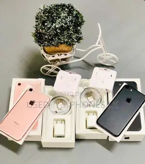 Apple iPhone 7 32GB (Used)
