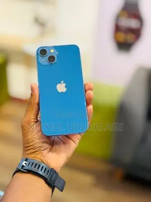 Apple iPhone 13 256GB (Used)