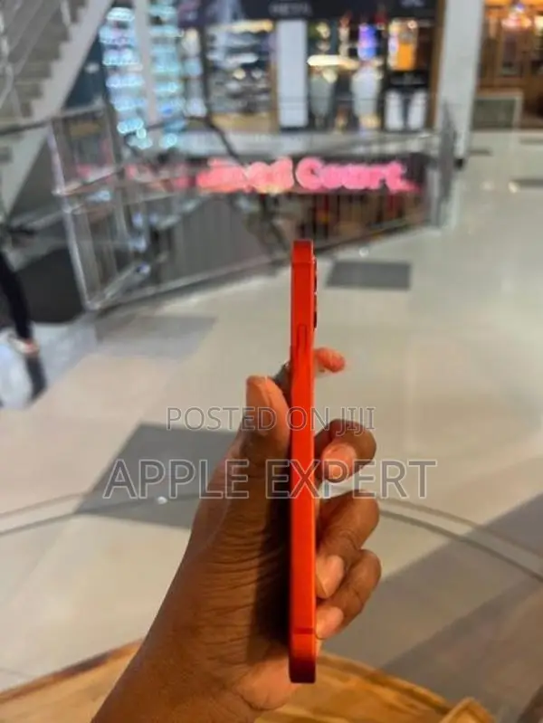 Apple iPhone 12 (Used)