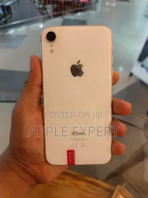 Apple iPhone XR (Used)