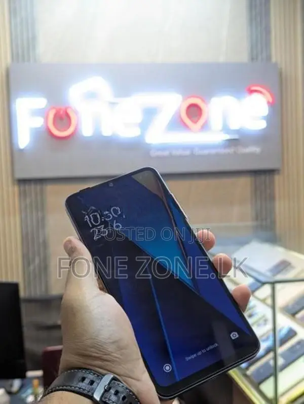 Xiaomi Poco M6 5G 4GB 64GB (Used)