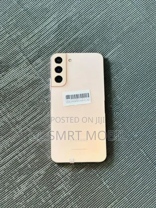 Samsung Galaxy S22 256GB (Used)