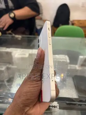 Apple iPhone 12 (Used)