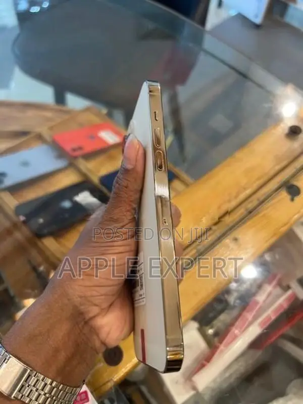 Apple iPhone 14 Pro Max (Used)