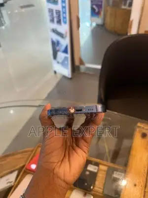 Apple iPhone 12 (Used)