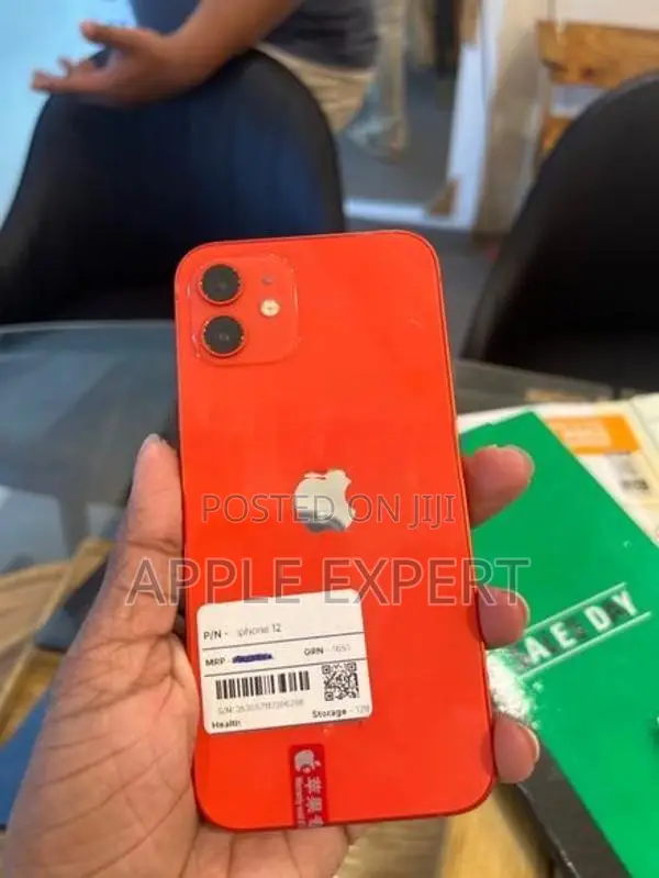 Apple iPhone 12 (Used)