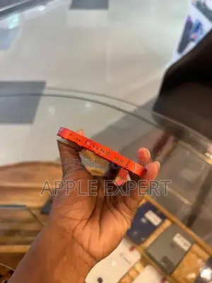 Apple iPhone 12 (Used)