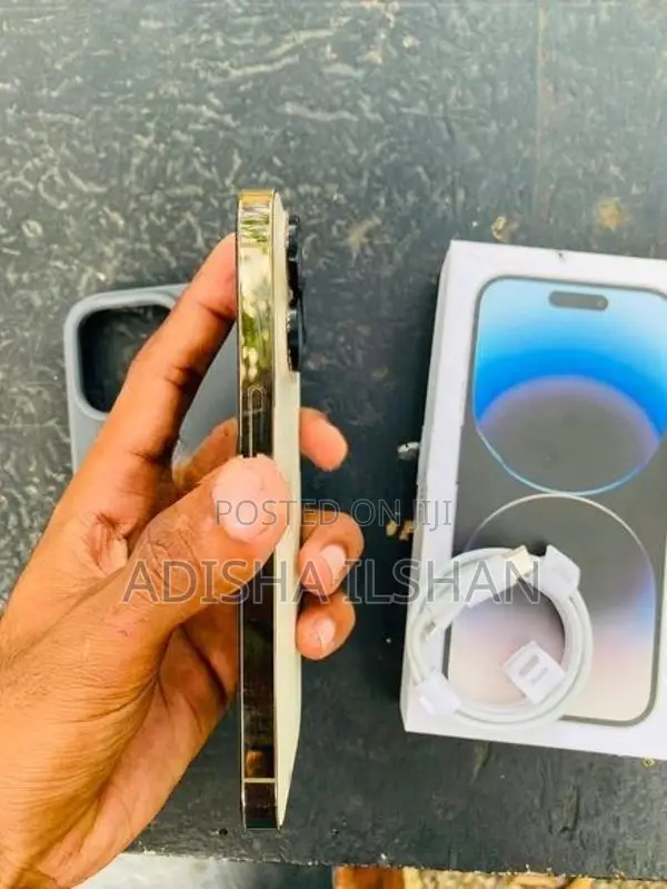 Apple iPhone 14 Pro (Used)