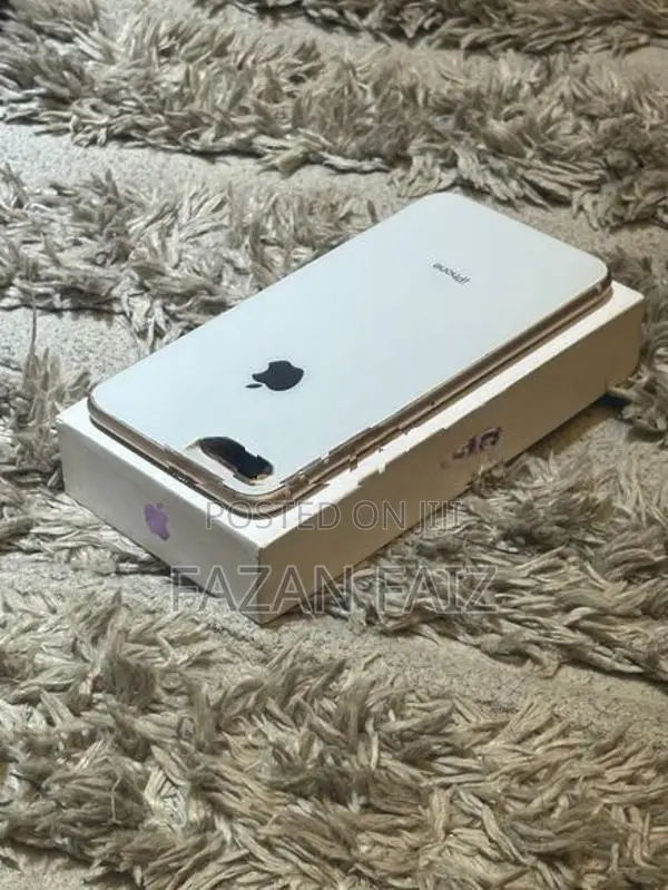 Apple iPhone 8 Plus (Used)