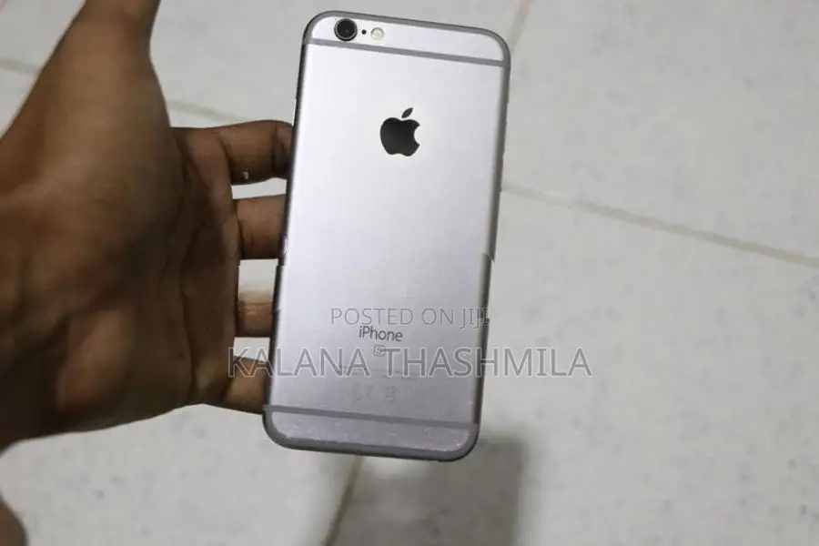 Apple iPhone 6S (Used)
