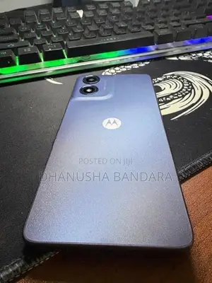 Moto G04s (Used)