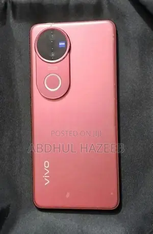 Vivo V50 (Used)