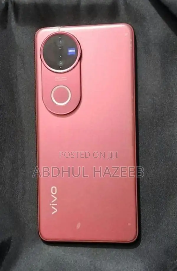 Vivo V50 (Used)