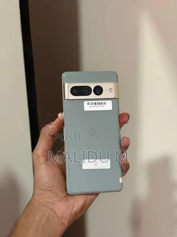 Google Pixel 7 Pro 8GB / 128GB (Used)
