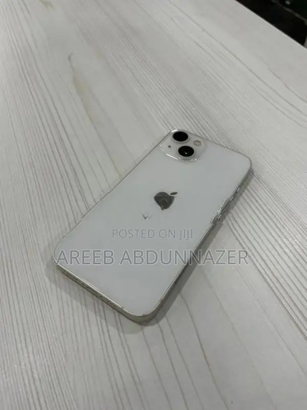 Apple iPhone 13 (Used)