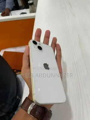 Apple iPhone 13 (Used)