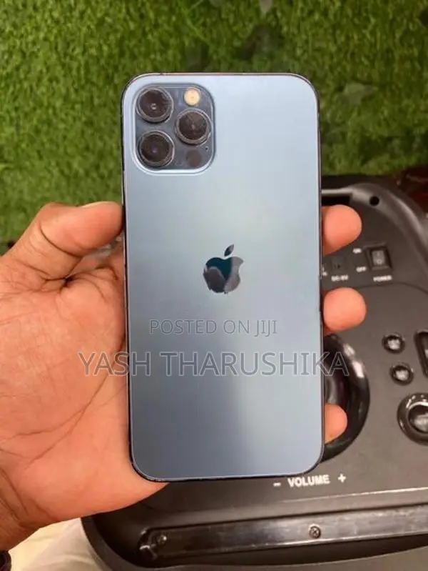 Apple iPhone 12 Pro 256GB (Used)