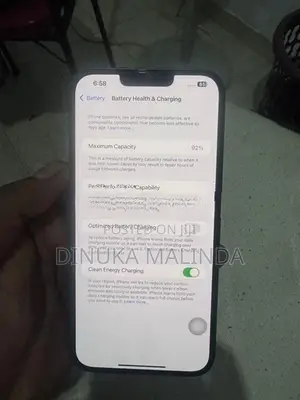 iPhone 14 Plus Display