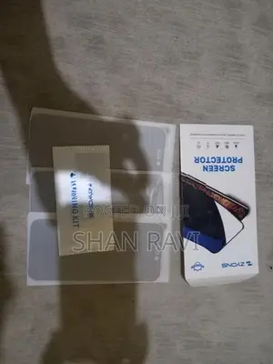 Apple iPhone 17 Pro Max Tempered Glass