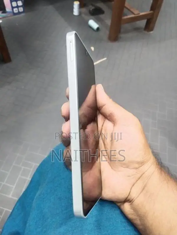 Samsung Galaxy M17 (Used)