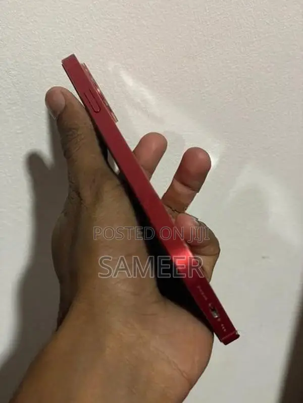 Apple iPhone 12 Red 128GB (Used)