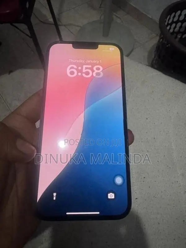 iPhone 14 Plus Display