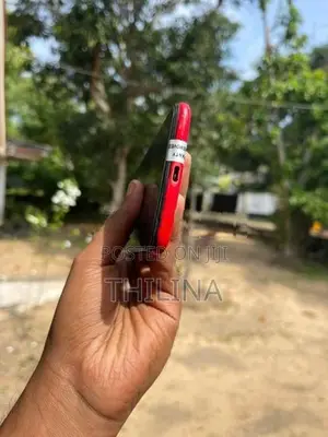 Samsung Galaxy A10 32GB (Used)