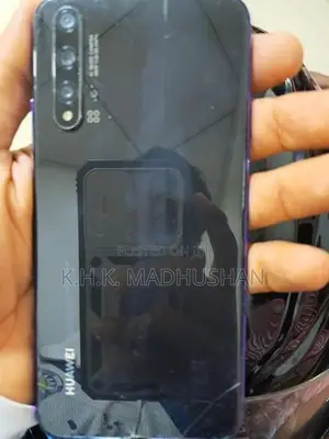 Huawei Nova 5T 8GB 256GB (Used)