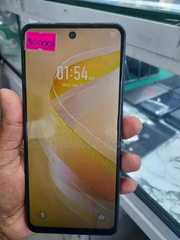 Infinix Smart 8 (Used)