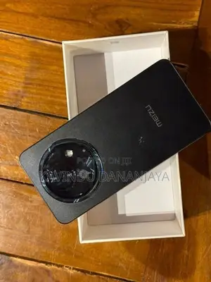 Meizu Lucky 08 12GB (Used)
