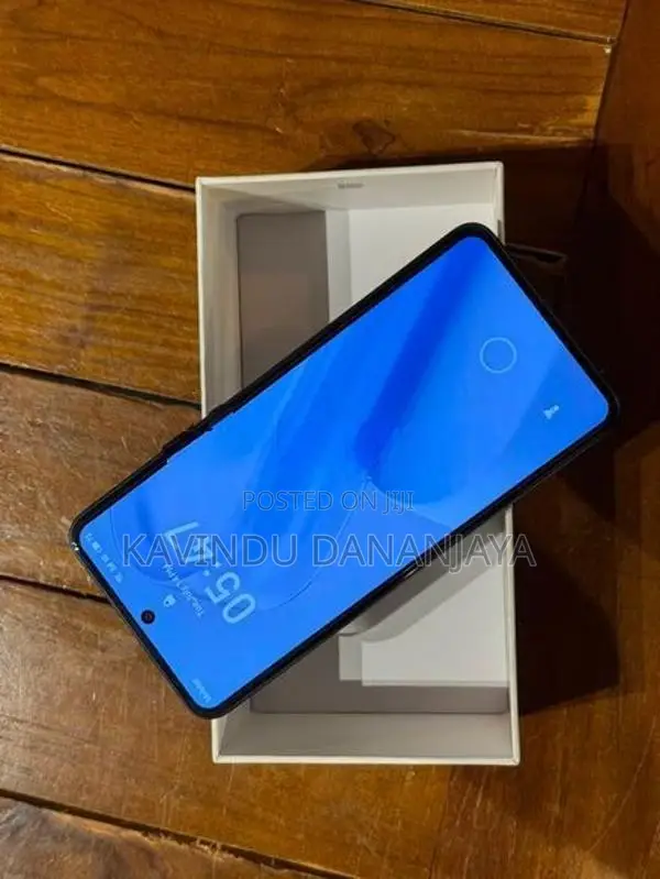 Meizu Lucky 08 12GB (Used)