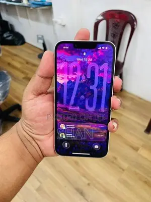 Apple iPhone 13 (Used)