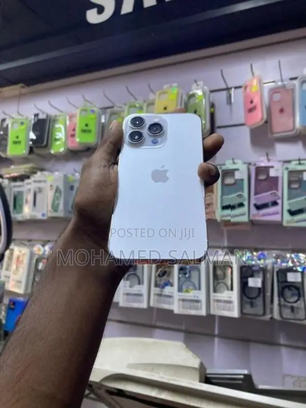 Apple iPhone 13 Pro (Used)
