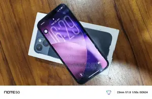 Apple iPhone 13 (Used)