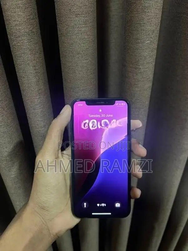 Apple iPhone XS J/A (Used)