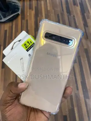 Samsung Galaxy S10 (Used)