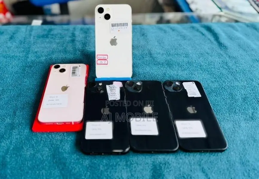 Apple iPhone 13 128GB (Used)