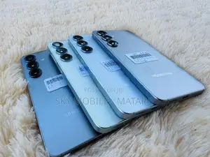 Samsung Galaxy S25 12GB/256GB (Used)