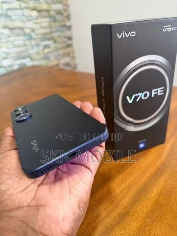 Vivo V70 FE 12GB256GB (Used)